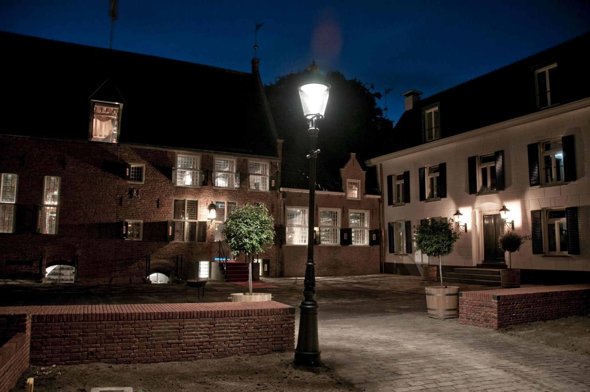 Fletcher Hotel-Restaurant Kasteel Coevorden Exteriör bild